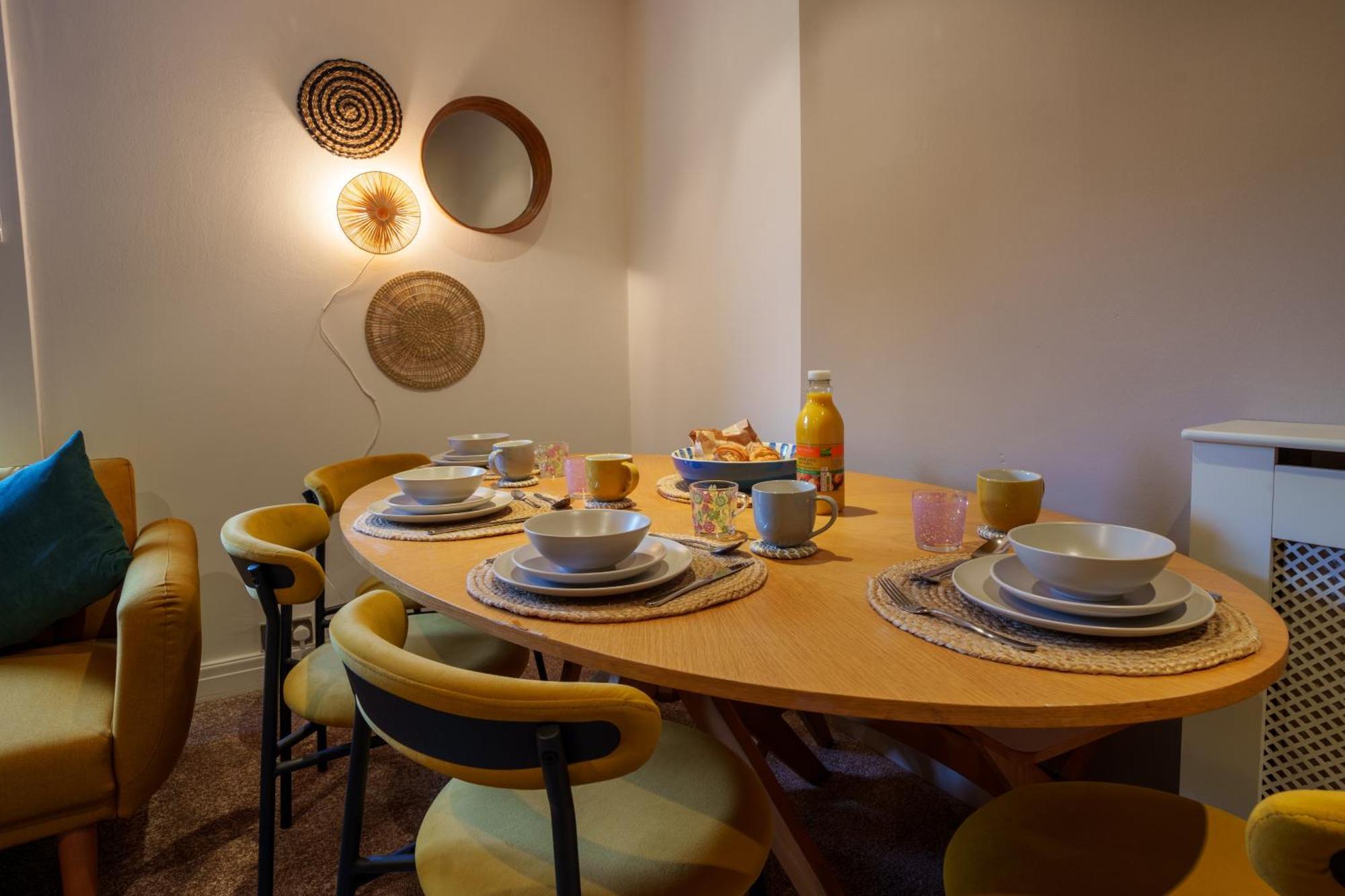 Stay With Airhgt @ Luxe Apartment In Central Harrogate Buitenkant foto